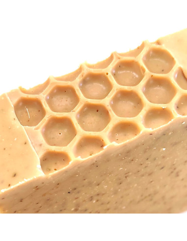 Savons naturels miel / camomille •...